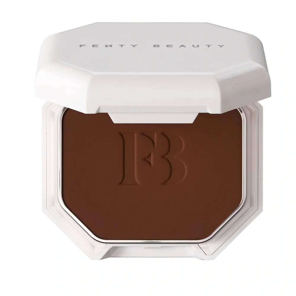 Fenty 495 Pro Filt’r Soft Matte Longwear Powder Foundation